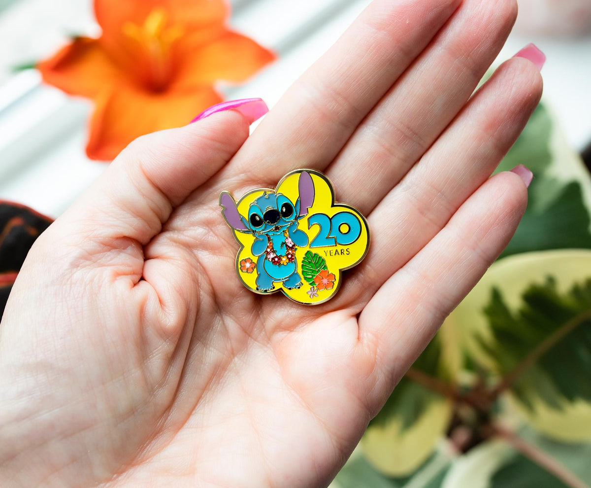 Disney Lilo & Stitch 20th Anniversary Enamel Pin | SDCC 2022 Exclusive