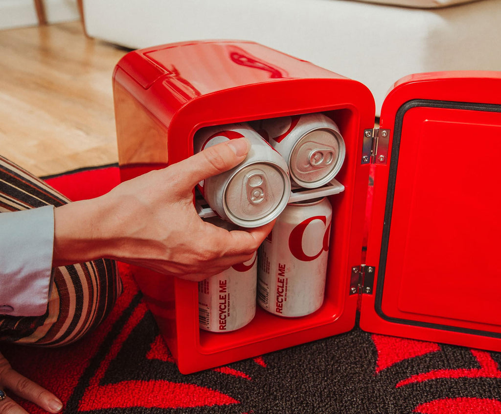 Marvel Spider-Man 4-Liter Mini Fridge Thermoelectric Cooler | Holds 6 Cans