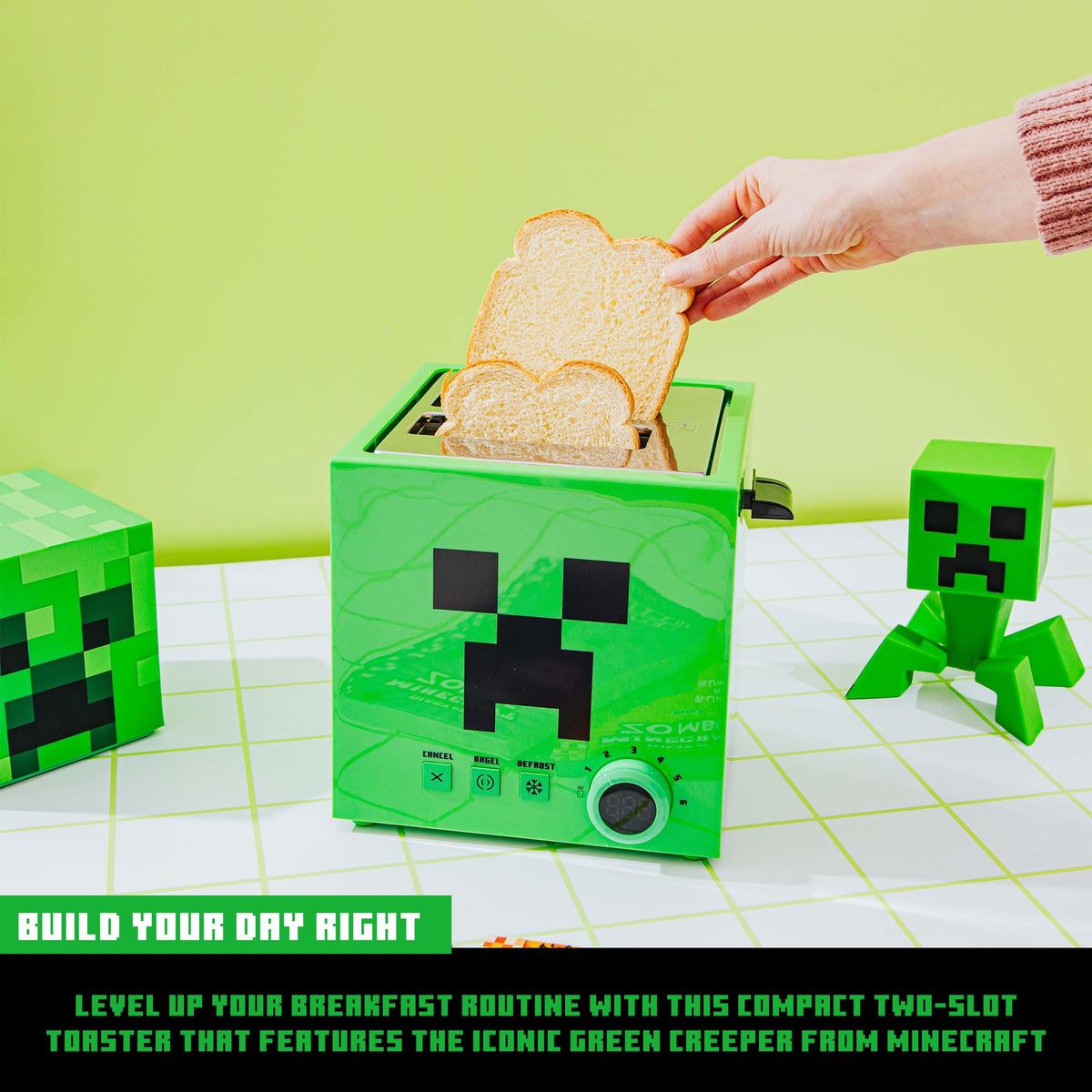 Minecraft Green Creeper 2-Slice Toaster With Imprint Feature
