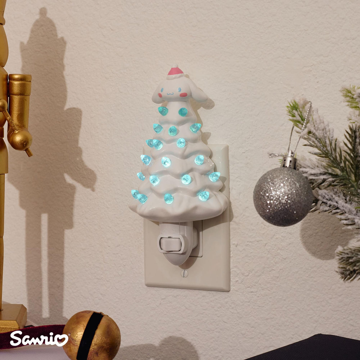 Sanrio Cinnamoroll 6-Inch Ceramic Christmas Tree Plug-In Nightlight