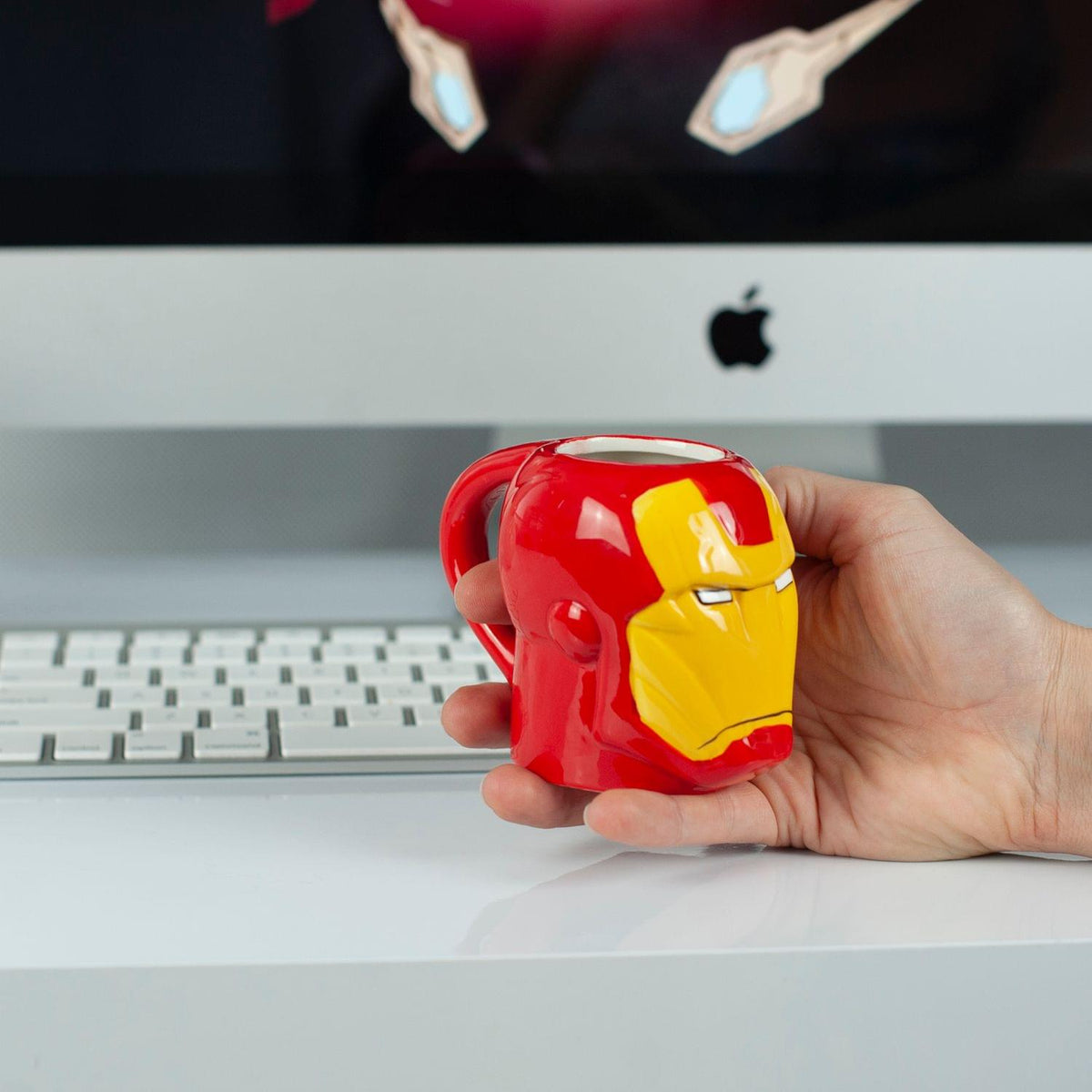 Marvel Collectible | Marvel Iron Man Armored Head 3D Ceramic Mug | 6 Ounces