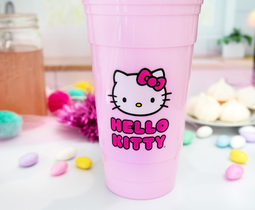 Sanrio Hello Kitty Pink Plastic Tumbler With Lid and Straw | Holds 32 Ounces