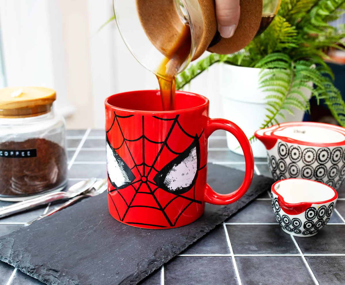 Marvel Comics Spider-Man Classic Mask Ceramic Mug | Holds 20 Ounces