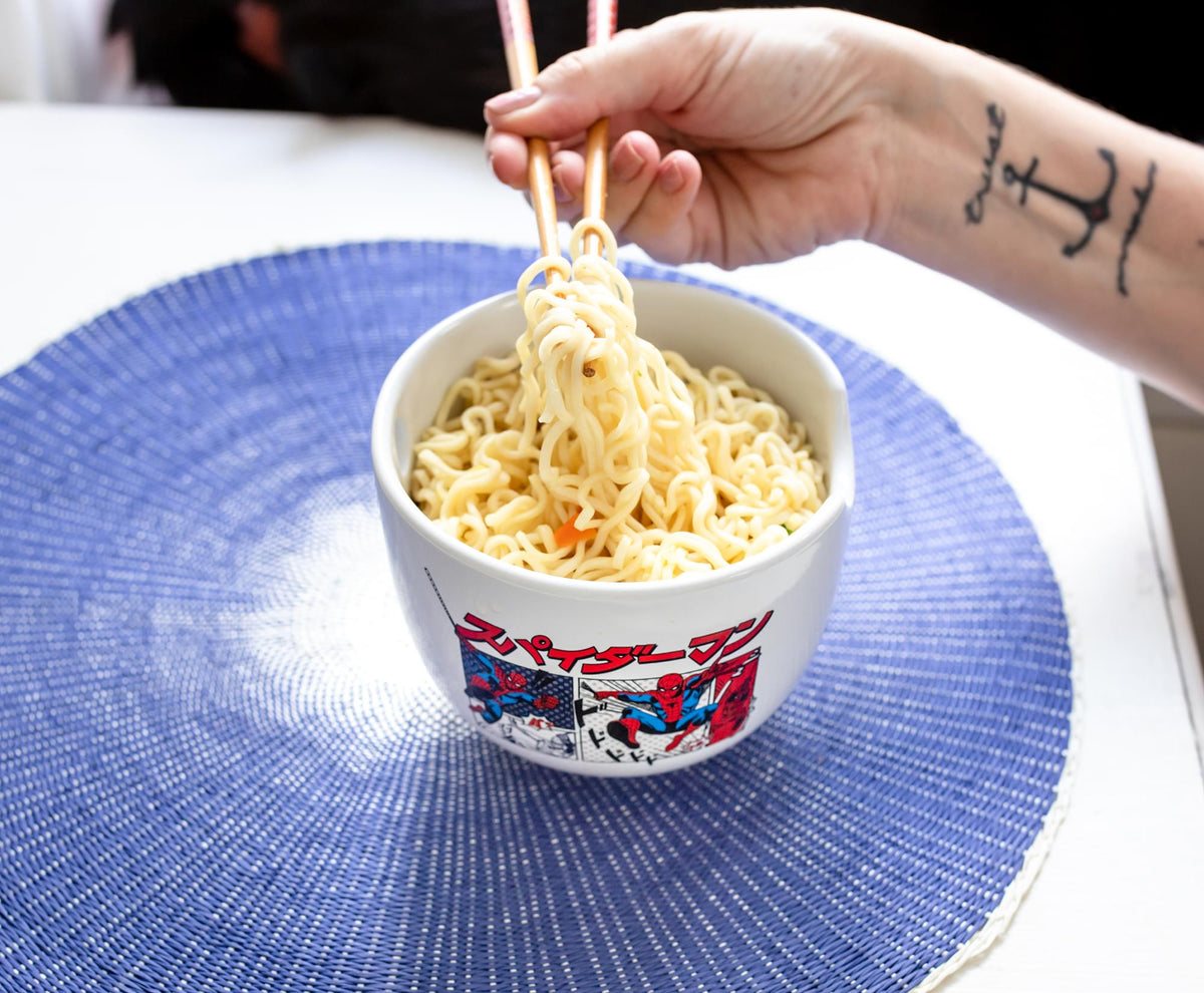 Marvel Spider-Man Japanese Dinnerware Set | 20-Ounce Ramen Bowl, Chopsticks