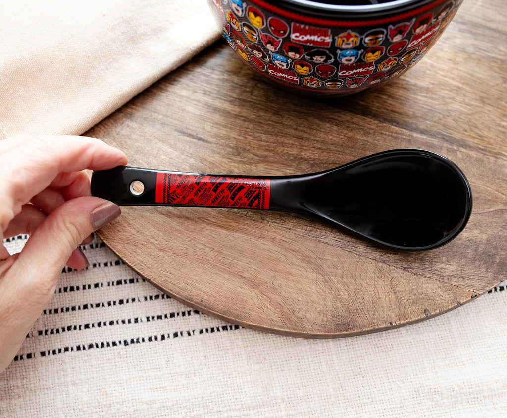 Marvel Comics Superheroes 20-Ounce Ramen Bowl With Chopsticks and Spoon