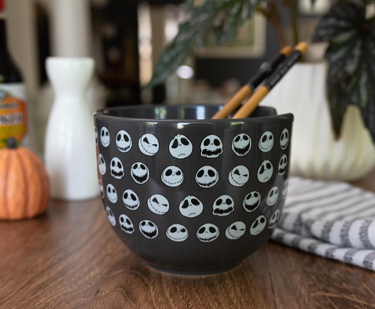 Disney The Nightmare Before Christmas Jack 20-Ounce Ramen Bowl with Chopsticks