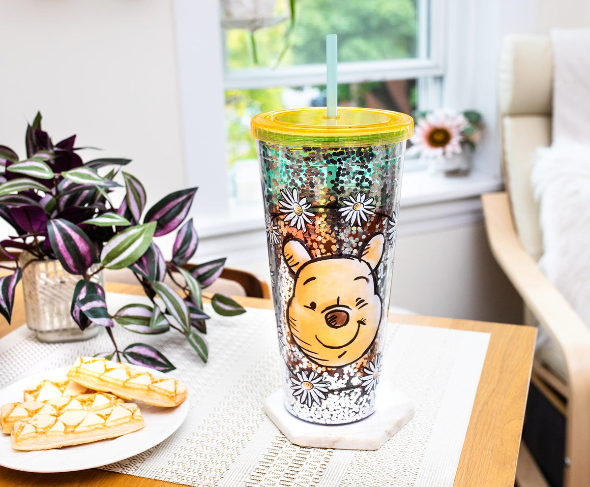 Disney Winnie the Pooh Confetti Carnival Cup With Lid and Straw | Hold 32 Ounces