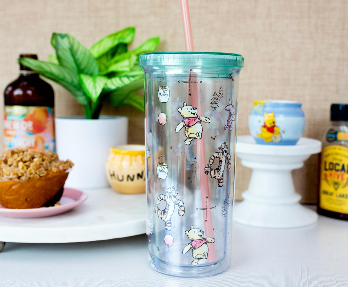Disney Winnie the Pooh Character Toss Acrylic Carnival Cup with Lid and Straw