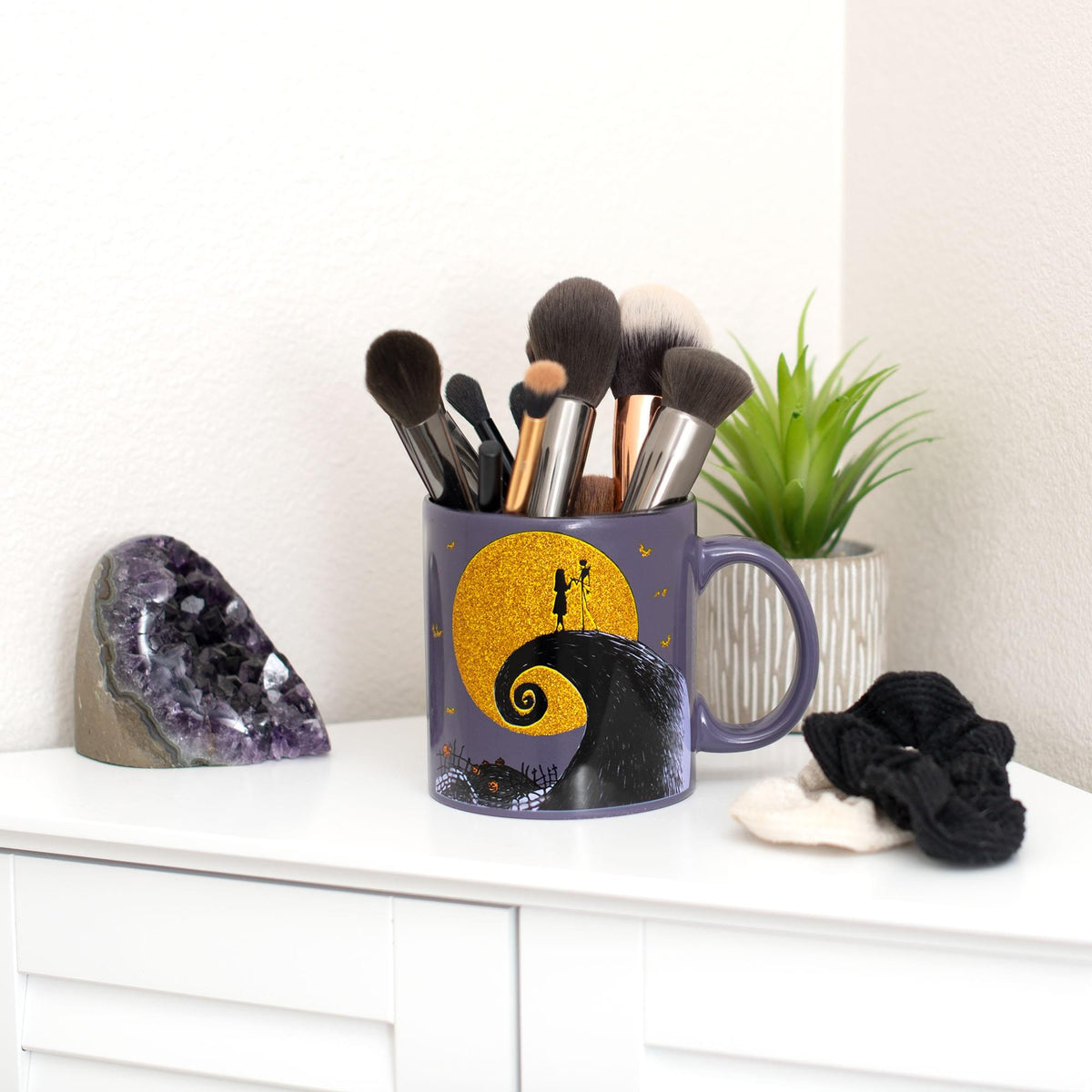 Disney The Nightmare Before Christmas Ceramic Glitter Mug | Holds 20 Ounces